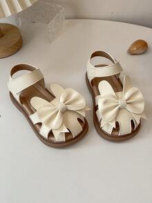 2026 New Girls Bowknot Hollow Out Decor Soft Non-Slip Wear-Resistant Open Toe Lace-Up Flat Sandals, Suitable For Summer Picnics, Daily Outings And School Activities - Beige - View 4