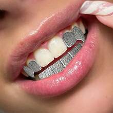 1 Set/Coppia di Griglie per Denti Incastonate di Strass, Gioielli per Denti in Metallo Lucido Stile Hip Hop, Accessorio di Moda per Feste e Festival Musicali, Unisex - Argento - Visualizzare 1