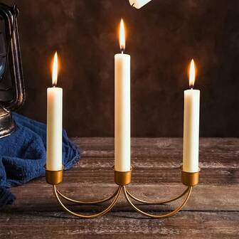 1个金属创意烛台，金色桌面烛台，适用于家居装饰、餐厅、酒店、节日装饰