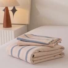 三件套海岸条纹被套组，柔软透气，适用于双人床，包含1个被套和2个枕套，四季皆宜，清新舒适。