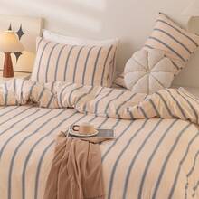 三件套海岸条纹被套组，柔软透气，适用于双人床，包含1个被套和2个枕套，四季皆宜，清新舒适。
