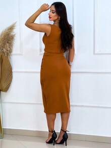 Women's Set: Midi Skirt And Cropped Top - Brown - View 2