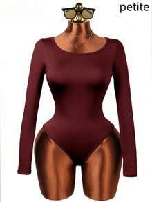 Bộ đồ liền thân màu đen tay dài cho nữ, thích hợp mặc đi chơi mùa thu. - Màu Đỏ Sâu - Xem 2