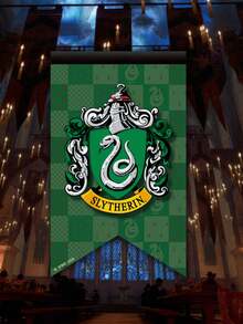 Harry Potter 1 lá cờ trang trí tường sân vườn, cờ đuôi én cổ điển sáng tạo của các nhà Gryffindor, Slytherin, Hufflepuff, Ravenclaw, trang trí tường theo chủ đề thế giới phù thủy, đồ trang trí sân vườn, trang trí tiệc lễ hội, biểu ngữ lễ hội, trang trí phòng [Được cấp phép chính thức] - Nhiều màu - Xem 9