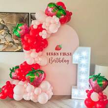 Kit de arco de balões com 133 peças, incluindo balões rosa e vermelhos com balão metalizado de morango, balão vermelho com bolinhas e balão verde para decoração de festa de aniversário de menina com tema de morango (primeiro aniversário/primeiro aniversário). - Multicolorido - Ver 6