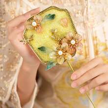 1PC Round Polygon Fan Type Bride Bouquet Flower Chinese Style Crystal Pearls Bridal Mini Fan Xiuhe Accessories - Multicolor - View 1