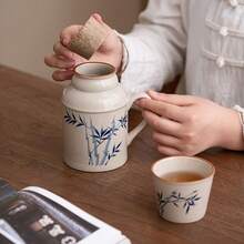Vintage Ceramic Carafe And Mug Set. Large-Capacity Water Jug With Lid And Handle. Elegant Tea Set For Loose Tea And Cold Drinks. Small Ceramic Teapot. Retro Kung Fu Tea Kettle For Home Or Office. Portable Serving Dish, Small   With Lid. Ceramic Teacup Set. Chinese-Style Bottle With Handle For Home Or Office. - Tre xanh - Xem 4