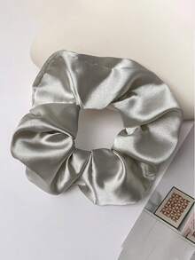 12pcs/1pc Women Satin Solid Color Classic 12cm/4.72in Large Scrunchies Hair Ties, Fashion Versatile High-End Elegant Minimalist Hair Accessories Suitable For Daily Casual, Party, Commute, Vacation, Ponytail, Bun, Face Washing, Makeup, Outfit Matching ,Scrunchy Hair Ties Elastic Band - Multicolor - View 5