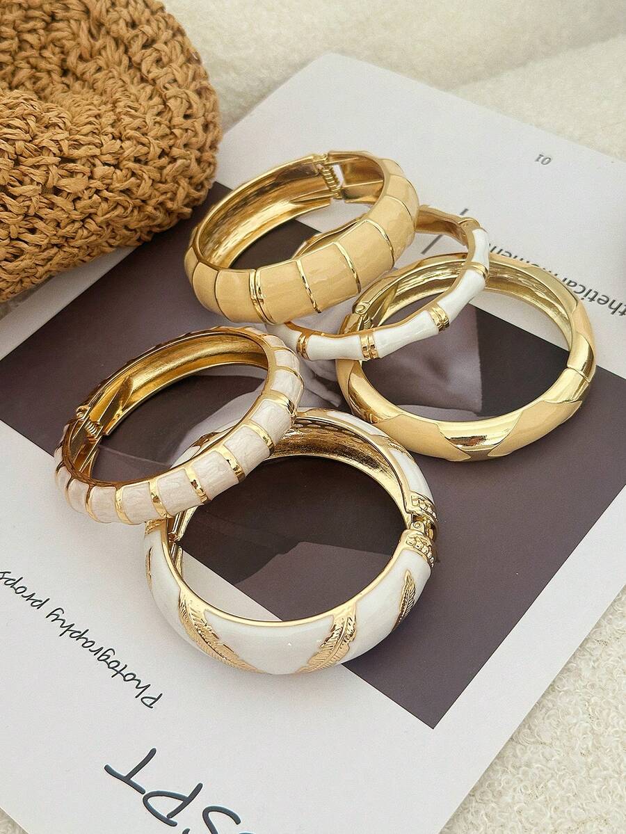 1 Stück Retro Mehrfarbiges Federn Design Metall Armreif, geeignet für den täglichen Arbeitsweg von Frauen, Treffen mit Freunden, romantische Feste, Straßenfotografie, Modeschauen (Die Textur und Farbe des Armbands können vom tatsächlichen Produkt abweichen) - Verschiedenfarbig - Übersicht 1