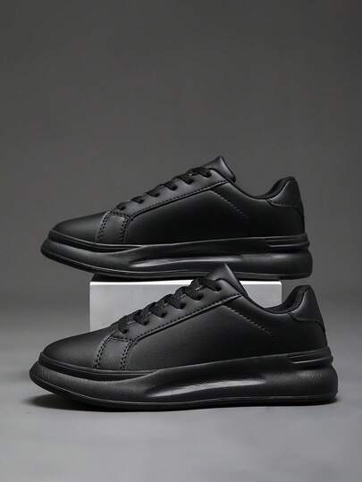 Zapatos casuales unisex de cuero negro con suela gruesa; zapatos ligeros y cómodos para caminar.