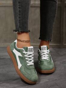 2026 INS Olive Green & White Color-Block Retro Trainer Sneakers With "STAY REAL" Letter Logo Suede & Leather Material Gum Sole Lightweight Comfortable For Daily Wear Shopping Commute New Year Valentine's Day Suitable For Women Young Ladies - Mint Green - View 2