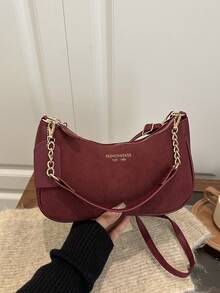 Sac bandoulière polyvalent minimaliste de femmes à la mode avec motif lettre, sac à épaule élégant avec chaîne. Convient pour le shopping, le transport du portefeuille, les jeunes femmes, les étudiantes, les débutants de carrière, les cols blancs. Idéal pour le bureau, l'université, le travail, les affaires, les déplacements, les activités extérieures, les voyages et les excursions. - Rouge foncé - Voir 3