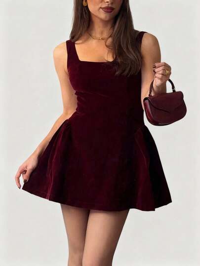 Sedessea Elegante vestido mini de terciopelo con espalda descubierta y cintura ceñida, estilo romántico francés, adecuado para uso diario, citas, vacaciones, cenas formales, Navidad, otoño/invierno, color borgoña elegante