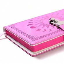ZXHQ Tagebuch mit Schloss für Männer, Frauen und Jugendliche - A5 Notizbuch mit Stift Set Nachfüllbares Leder Journal mit Buntem Seitenrand A5 Größe (21x15cm)-5608 - Rosa - Übersicht 3