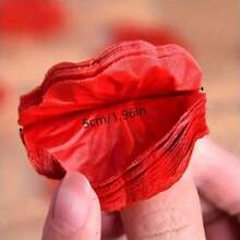 1000pcs Realistic Red Rose Petals - Bright Polyester Material, Suitable For Wedding And Valentine's Day Decoration, Romantic Proposal Background, Photography Background (No Additional Tools Required), Perfect For Weddings, Anniversaries And Special Occasions, Wedding Decor - Multicolor - View 4