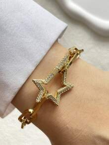 这款STYLEVER单字母金手链，搭配五角星链和不锈钢链，适合工作、日常生活、派对、宴会和舞会等场合佩戴。它是一款独特而奢华的女士项链。 - 金黃色 - 查看 15