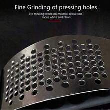 1 pieza Prensa de ajo de acero inoxidable, un prensador de ajo manual circular, un exprimidor de ajo, un dispositivo de corte de ajo para el hogar, utensilio de cocina, de tamaño pequeño, alta eficiencia, conveniente y rápido, para las manos - Blanco y Negro - Ver 4