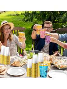 5个透明金边杯 - 7盎司（约200毫升）晶莹剔透的杯子，适合盛装果汁和冷饮，可用于婚礼和派对。 - 金色 - 查看 6