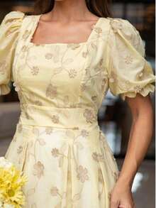 Elegant Luxury Short Dress With 3D Embroidery, Short Sleeves, And Cotton Design. - 黃色 - 查看 4