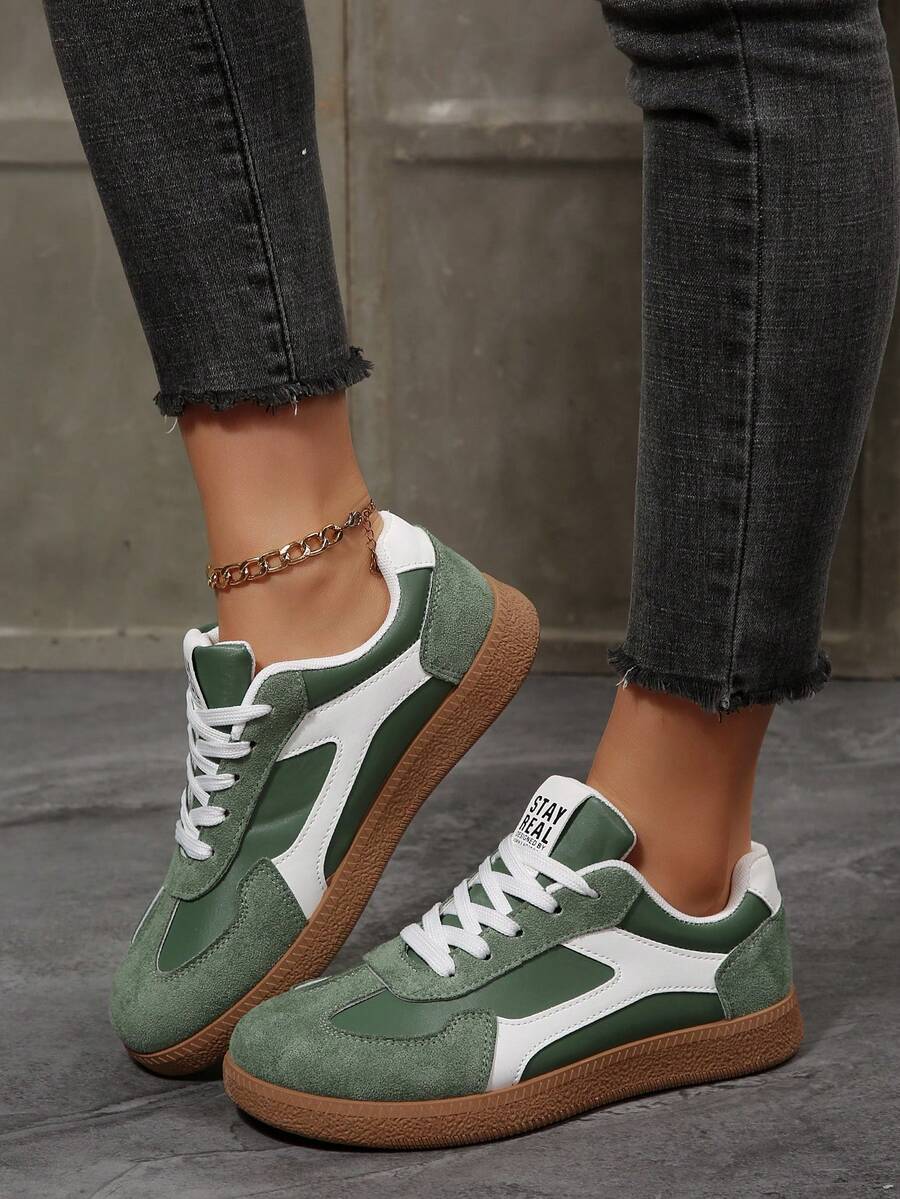 2026 INS Olive Green & White Color-Block Retro Trainer Sneakers With "STAY REAL" Letter Logo Suede & Leather Material Gum Sole Lightweight Comfortable For Daily Wear Shopping Commute New Year Valentine's Day Suitable For Women Young Ladies - Mint Green - View 1