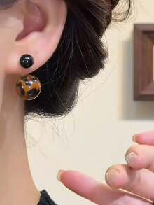 1 对复古仿球形耳钉，奢华高端设计优雅耳环 - 彩色 - 查看 4