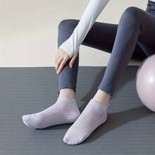 3 Pairs Non-Slip Dance Socks | Moisture-Wicking Breathable Sports Socks With Shock-Absorbing Function, Elastic Fit Design, Suitable For All Seasons, Black, Ideal For Yoga, Pilates And Other Workouts, Essential For Fitness Enthusiasts, Fashionable Style, Cushioned Sole, Durable Fabric, Breathable Material - Multicolor - View 7