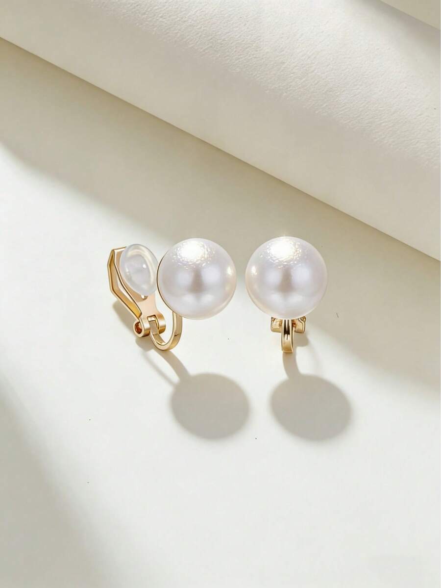 زوجان من الأقراط الأنيقة ذات التصميم متعدد الأشكال، مطلية بالذهب عيار 14 قيراطًا، مصنوعة من الفضة والذهب، ومرصعة بأحجار الزركونيا المكعبة AAA+، واللؤلؤ الصناعي - مثالية للارتداء اليومي، والحفلات، وهدايا الأعياد. - الذهب + الفضة - مشاهدة 1