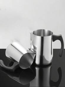 1 pieza de olla de acero inoxidable para derretir velas con diseño de pico antidegoteo. Disponible en capacidades de 600 ml/900 ml para hacer velas, equipada con un mango resistente al calor. Adecuada para derretir cera y manualidades de velas DIY.