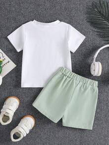 2件套男婴休闲字母印花圆领T恤和短裤套装，夏季 - 綠色 - 查看 2