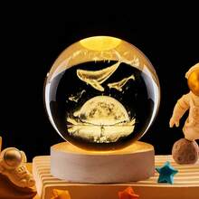 1个USB供电3D水晶球LED夜灯,带木质底座,家居及房间装饰夜灯,太阳系、月亮、星系、土星图案3D夜灯,室内桌面装饰灯,情人节及生日礼物,送给朋友和同学 - 黃色 - 查看 24
