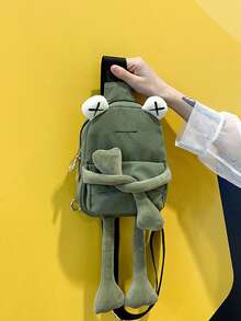 1pc Fashion Cartoon Nylon Frog Chest Bag, Unisex Mini Asymmetrical Water-Resistant Crossbody Bag, Suitable For Work, Shopping, Travel Streetwear, Office Commute, School Library, Weekend Shopping,Travel Streetwear, Office Commute, School Library, Weekend Shopping,Travel Streetwear - 軍綠色 - 查看 4