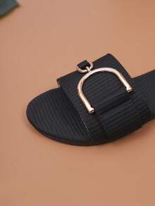 1双夏季新款条纹金扣凉鞋，女童时尚休闲露趾沙滩度假拖鞋，儿童休闲防滑平底凉鞋 - 黑色 - 查看 4