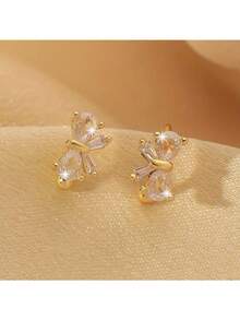 2pcs Crystal Zirconia Minimalist Butterfly Clip-On Earrings - Yellow Gold - View 3