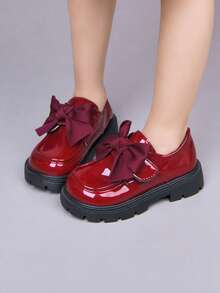 Girls' Patent Leather Princess Shoes, Soft Bottom English Style Student Shoes, Spring/Autumn Children Shoes, Little Girls' Loafers - Red - View 3