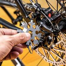 1 Set 18-In-1 Snowflake Multi-Function Tool, Includes Bottle Opener, Screwdriver Set And Wrench, Ideal Christmas Gift For Men: Stylish Camping Gear Tool, Gift For Husband, Grandpa - Multicolor - View 2