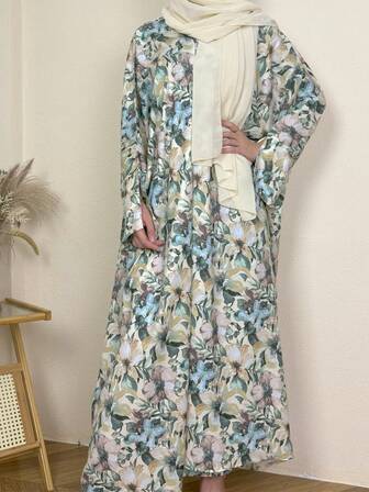 两件套优雅印花长袍，开衩袖，含头巾，适合女性穿着，展现优雅、时尚和休闲的气质。