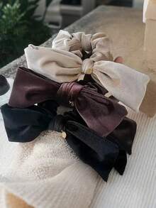 1pc Velvet Bow Hair Scrunchie, Elegant Hair Tie Hair Accessory, 2025 New Design ,Ponytail Holders ,Hair Elastics ,Hair Rubber Bands ,Hair Rope ,Elastic Hair Tie - Brown - View 2