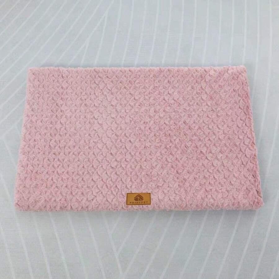 1pc Plush Pet Pad, Removable & Washable Dog/Cat Mat, Warm & Comfortable, Suitable For Dog Cage/Bed, All Season, Thickened Warm Plush Mat For Winter - Pink - View 1