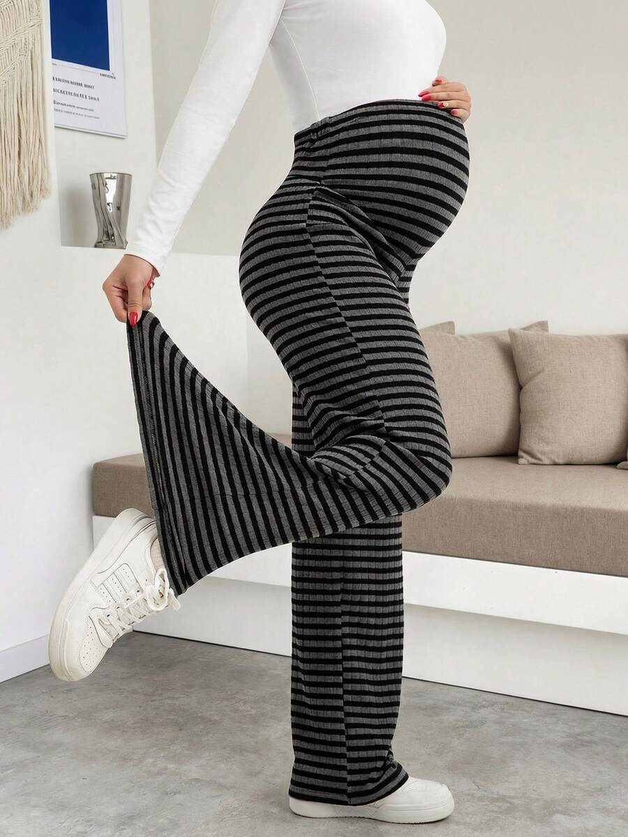 大尺碼孕婦高腰黑色與深灰色條紋針織彈性寬腿長褲，高腰護肚設計，適合日常工作與休閒場合 - 黑色 - 查看 1