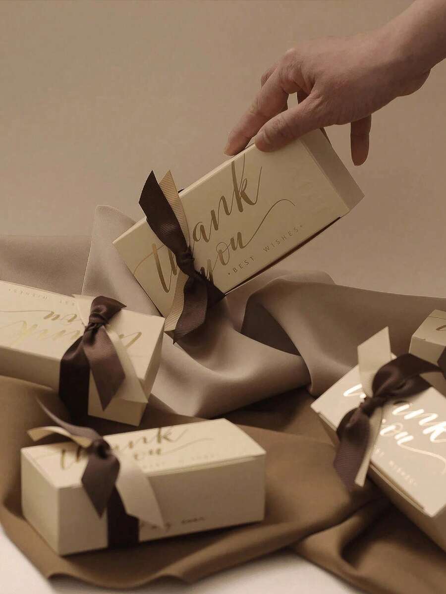 1pc Luxury European Style Gold Ribbon Gift Box, Creative New INS Wedding Candy Box, Engagement Gift Candy Box, Chocolate Box - Multicolor - View 1