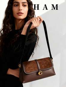 Túi xách da lộn cổ điển thời trang mùa đông mới dành cho nữ, túi màu cà phê với thiết kế chữ G, túi xách tay với thiết kế trang trí chữ, túi vuông và túi đeo vai đều phù hợp để mua sắm. Thích hợp cho các bữa tiệc và buổi hẹn hò. Túi xách nữ mùa thu đông mới, ví thu đẹp nhất, túi da lộn nữ thời trang mới nhất, kết hợp hoàn hảo với trang phục mùa thu. Trang phục mùa thu nữ - Cà phê - Xem 1