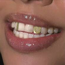 1 set vertikal rand kombination enkel mitthjärta zirkonia glänsande mode hiphop tandsmycken fest nattklubb accessoar, julklapp för par, unisex - Multifärgad - Visa 2