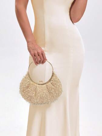 1件杏色荷叶边流苏毛绒吻锁金色圆环正式手拿包，优雅简约风格，适合女士婚礼、派对、晚宴 - 新月形手提包、手拿包、杏色