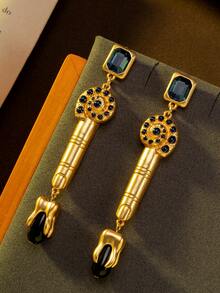 1 Pair Of Vintage Geometric Rhinestones Inlaid With Swirls, Finger Teeth Shaped Gold, Fashionable And Unique Earrings Suitable For Women's Daily Wear, Gifts, Dance Accessories