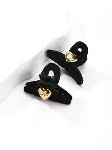 2pcs Women Black Velvet Metal Letter Heart Bow Hairclips, Small Pearl Clips, Elegant For Campus, Party, Prom, Daily Wear - Black Heart Letter Design - View 4