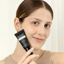 YQQ Palladio Skin Detox Clarifying Face Primer with Charcoal crea una base suave para la aplicación del maquillaje proporciona un aspecto glamuroso impecable de larga duración 1 onza Standard0027 - como en la foto - Ver 4