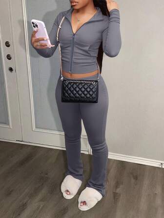 LovelyWholesale Conjunto de 2 piezas de ropa de mujer para otoño: blusa de cuello alto y pantalones ajustados, atuendo casual de mujer