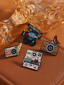 4pcs/Set Retro Style Inspirational Quote Brooch Pins, Fashion Accessory For Photo Shooting, Backpack Decor, Suitable For All Seasons, Parties, Gifts, Work Wear - Multicolor - View 1