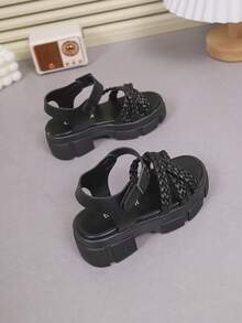 1 Pair Girls' Outdoor Sandals, New Summer Design, Round Toe Woven Criss-Cross Hook And Loop, Fashionable & Elegant, Lightweight & Non-Slip, Girls' High Heel Sandals - Black - View 5