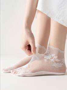 5 Pairs Of Women's Spring And Summer Thin Korean Version Breathable Invisible Sweat Absorbing Maple Leaf Lace Breathable Socks - Multicolor - View 5